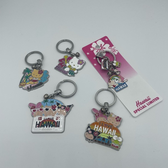 Hello Kitty Accessories - Hello Kitty Hawaii Keychains